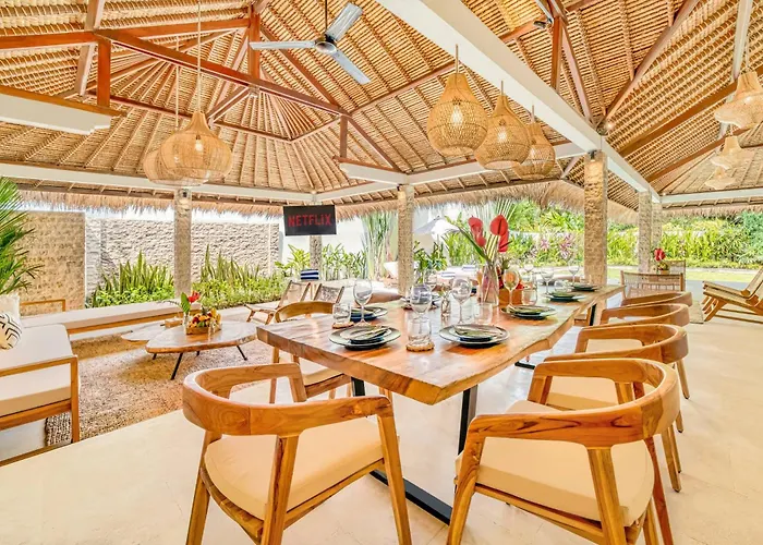 Barcelona - Private 6 Bdr Brand New In Seminyak, Location, Large Pool & Garden Seminyak