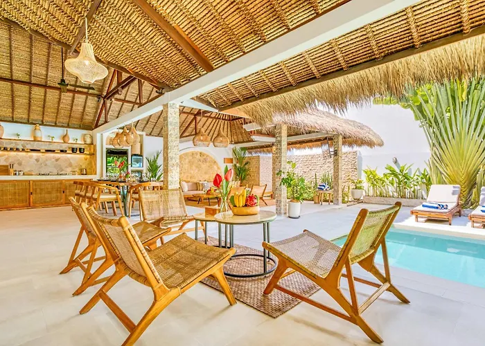 Barcelona - Private 6 Bdr Brand New In Seminyak, Location, Large Pool & Garden * Seminyak (Bali)